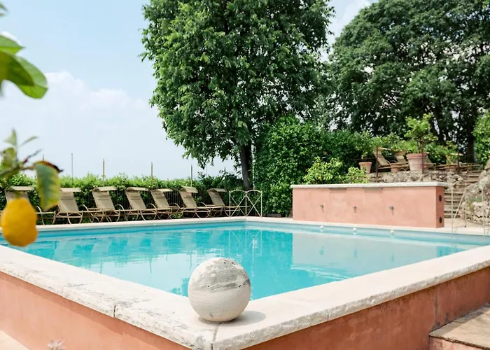 Üdülőközpont Cappuccini 4*